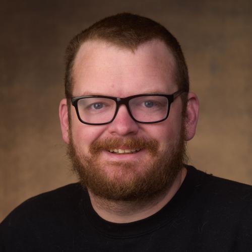 Aaron Ethridge Headshot