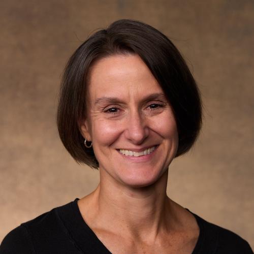 Erin Atkinson Headshot